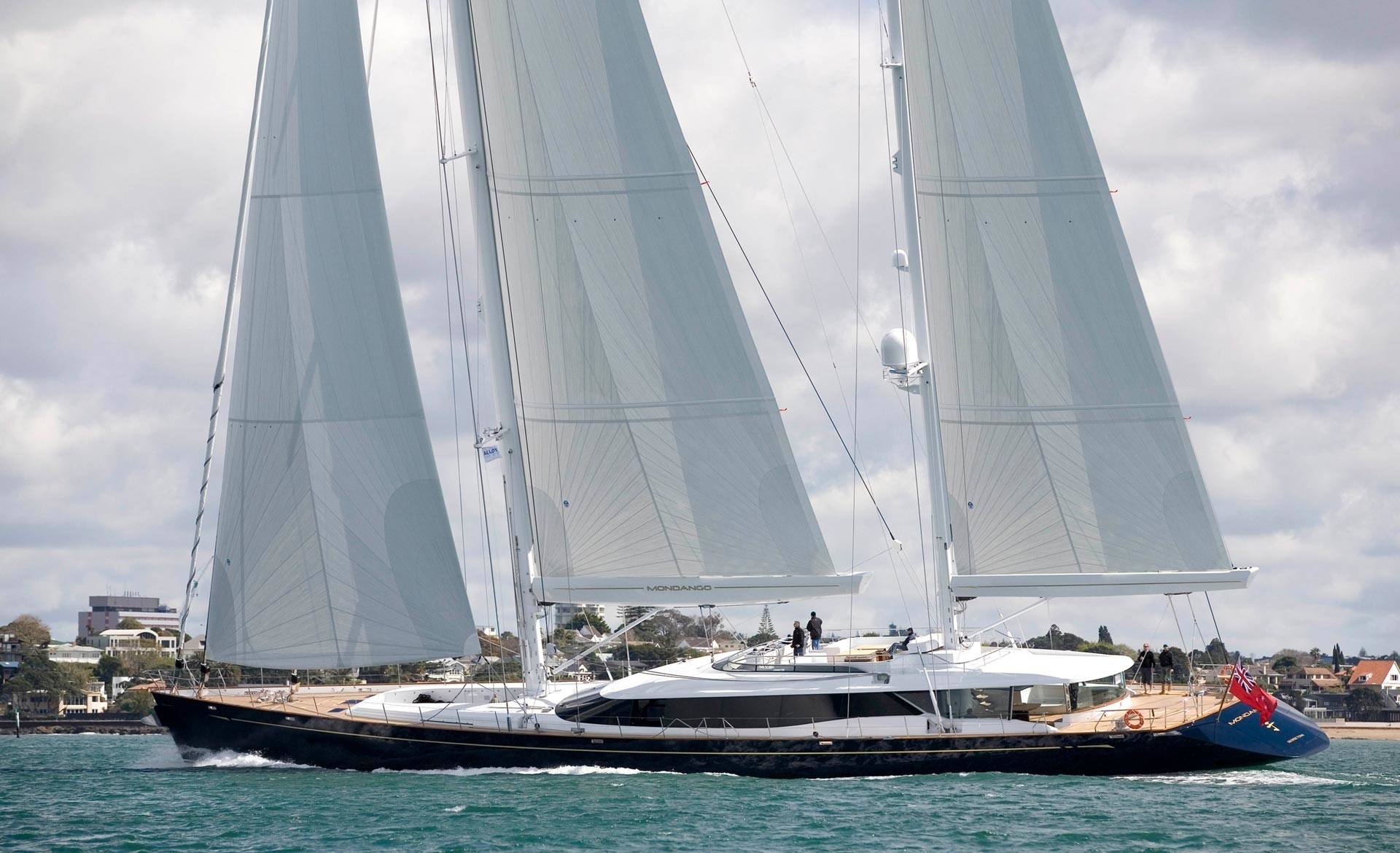 Yacht Q, Alloy Yachts Superyacht CHARTERWORLD Luxury Superyacht Charters